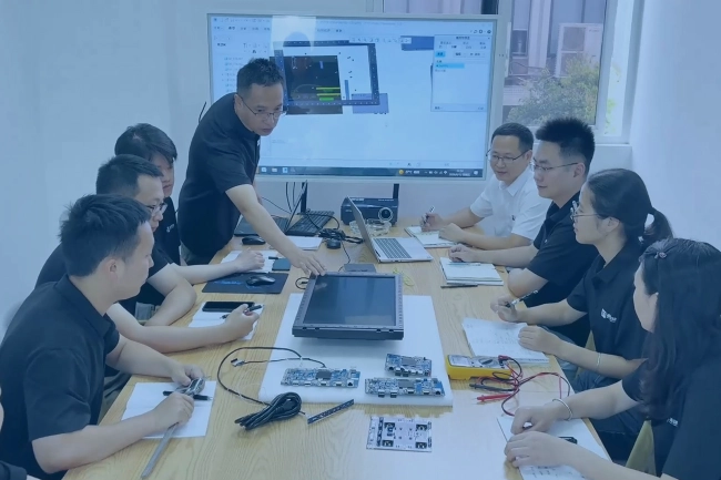 Gaming-Monitors – Touch, Openframe, Industrial